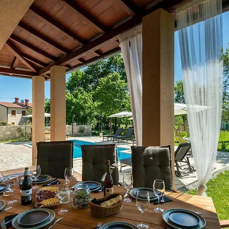 Dom wakacyjny Sofia Pula